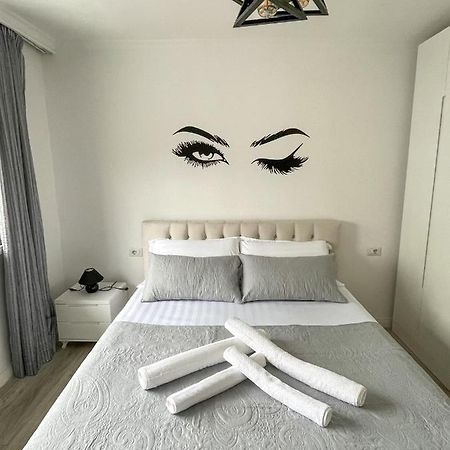 Centre View Apartment Tirana Exterior photo